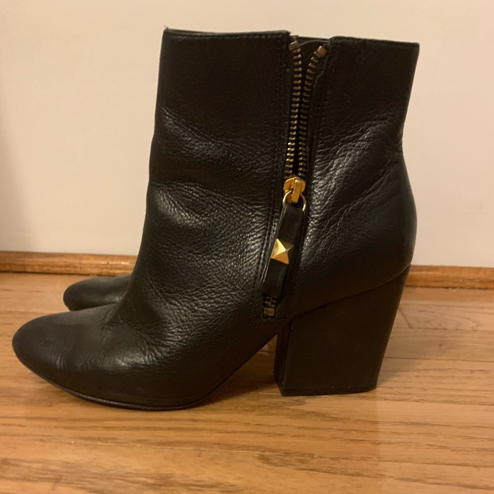 Kate Spade 6.5 booties